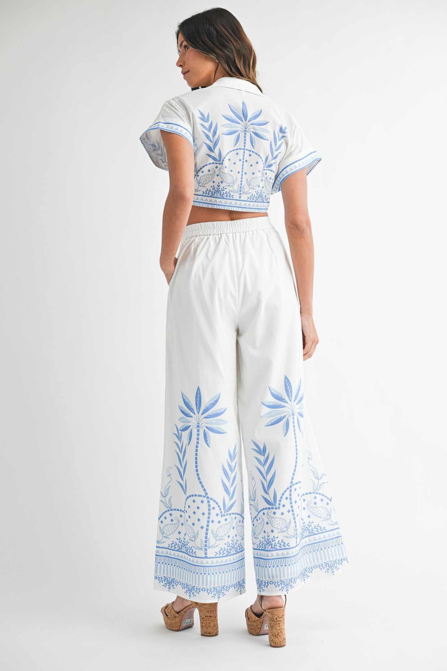 Fashion Summer White Blue Floral Print Front Tie-Up Crop Top