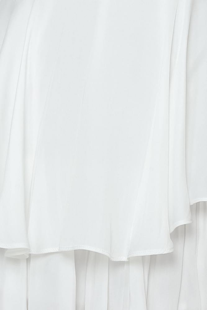 Elegant Off Shoulder White Tie-Up Ruffle Romper