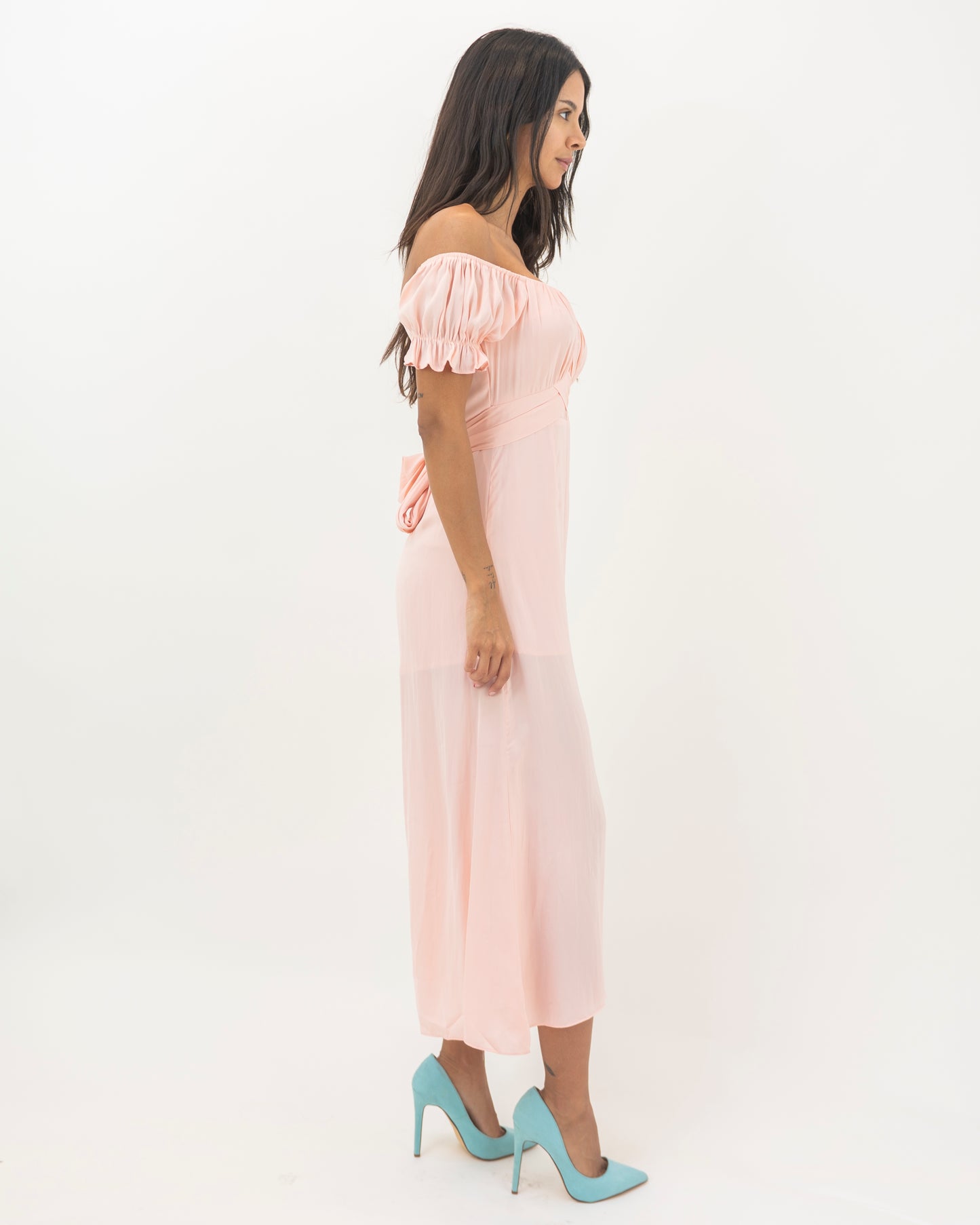 Elegant Off Shoulder Salmon Tie-Up Ruffle Jumpsuit
