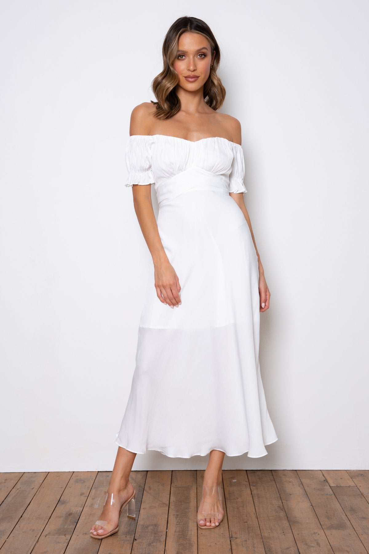 Elegant Off Shoulder White Tie-Up Ruffle Maxi Dress S / White Elegant Off Shoulder White Tie-Up Ruffle Maxi Dress S / White