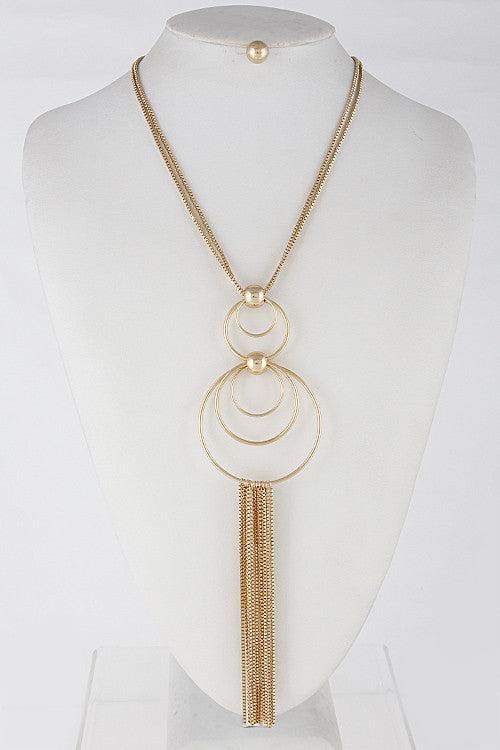 Elegant Long Necklace With Multi Circle