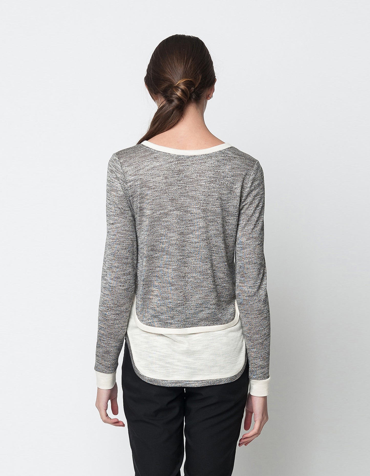 Double Hem Geometric Long Sleeve Jersey Top