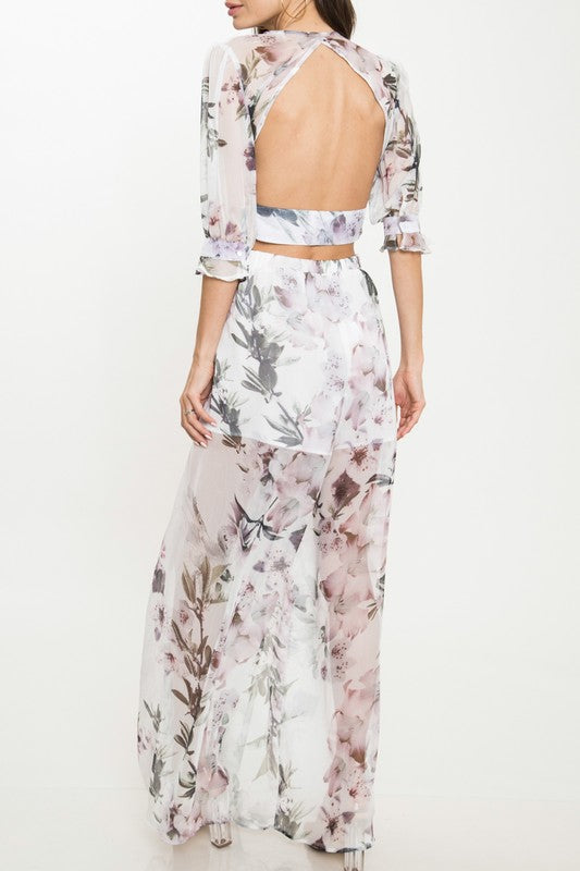 Elegant Floral V-Neck Summer Top
