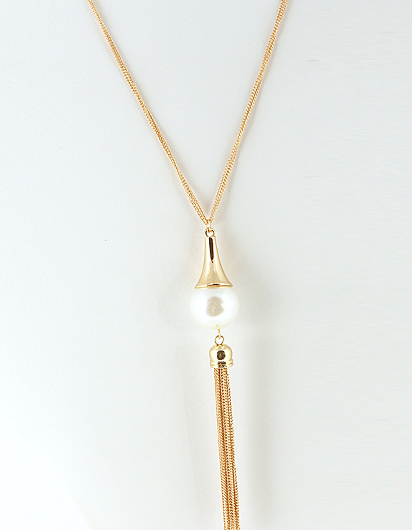 Pearl Chain Pendant Necklace