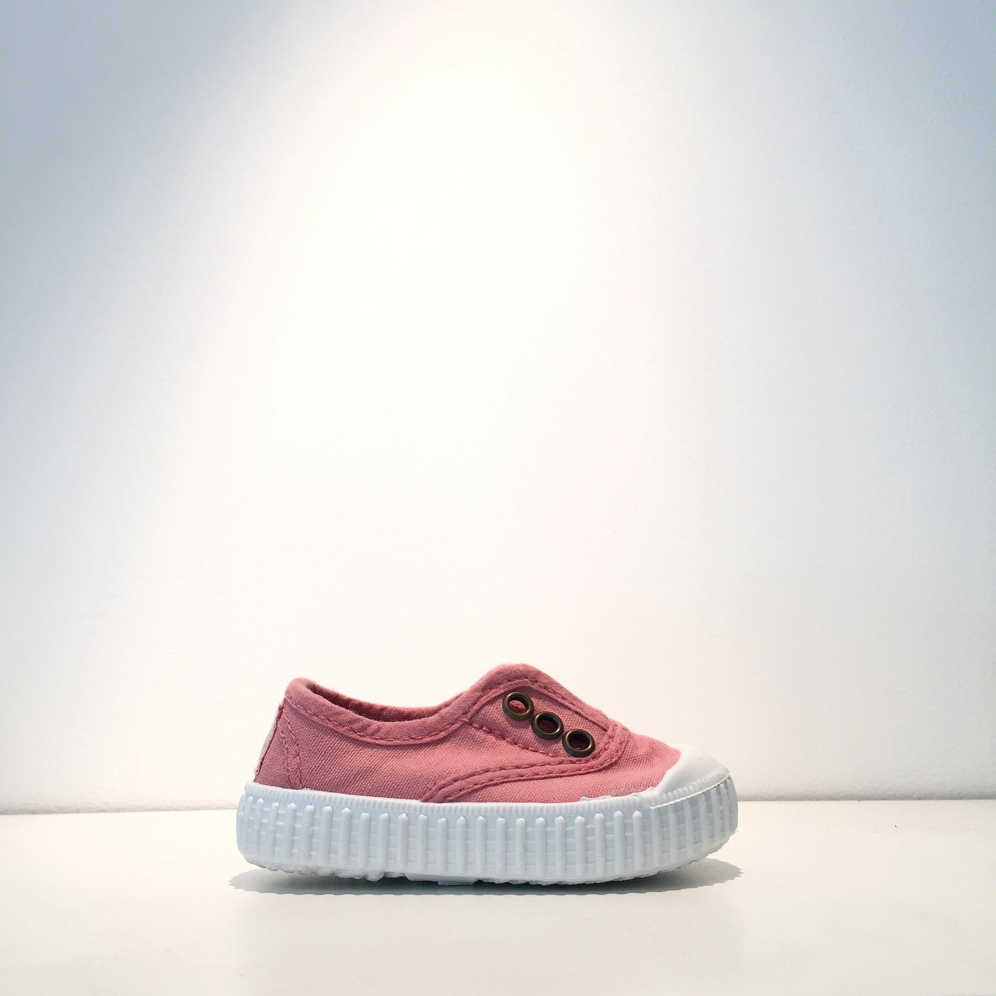 Kid's Fashion Pink Slip On Adjustable Sneaker