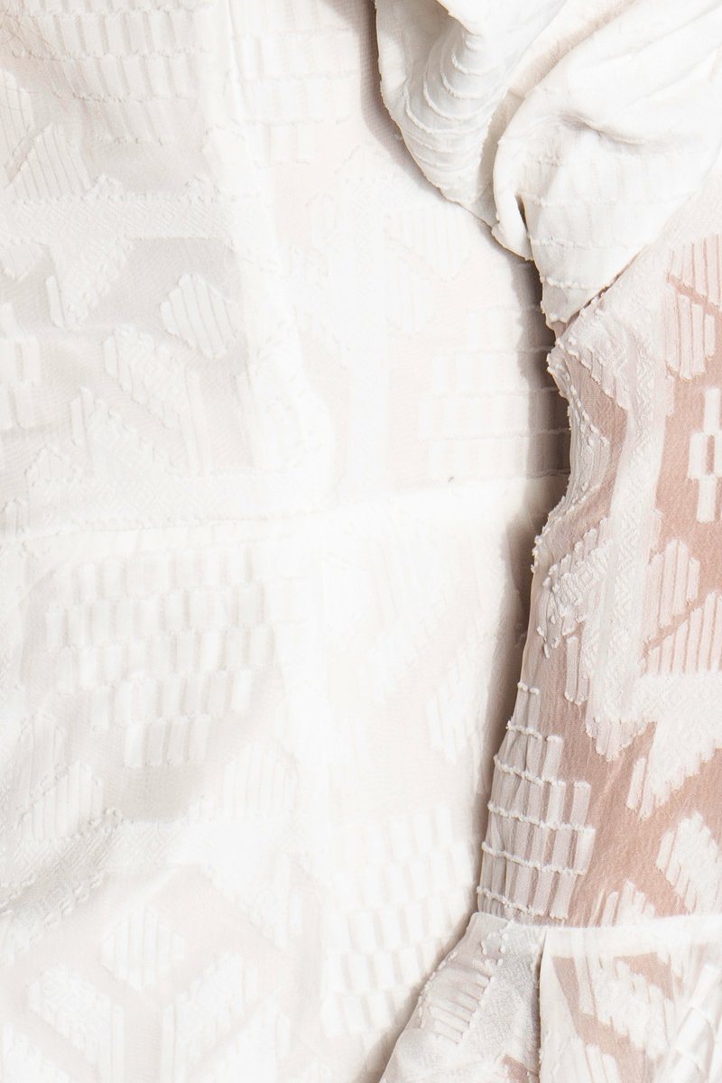 Fashion White Lace Puffy Ruffle Shoulder Dress with Bell Sleeve