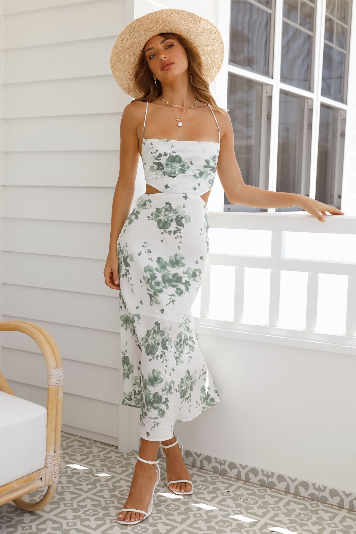 Fashion Summer Strap White Olive Floral Print Cut-Out Open Back Tie-Up Maxi Dress