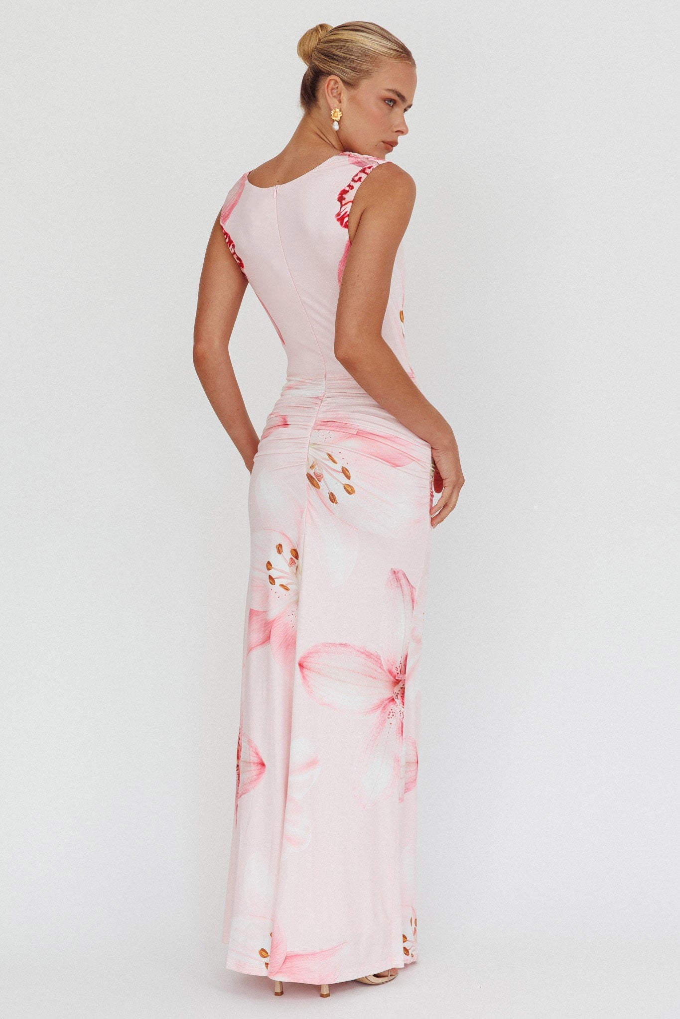 Elegant Pink Floral Print Satin Ruffle V-Neck Maxi Dress