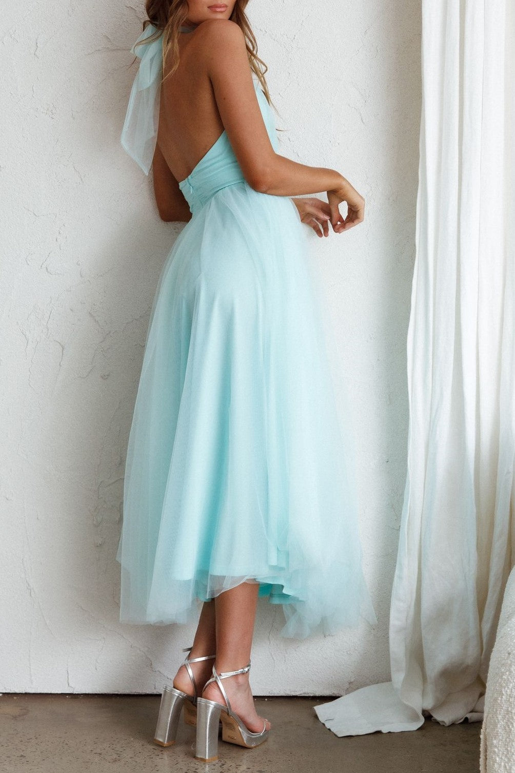 Elegant Halter Mint Tulle Maxi Dress Open Back Tie-Up EDITE MODE Elegant Halter Mint Tulle Maxi Dress Open Back Tie-Up EDITE MODE