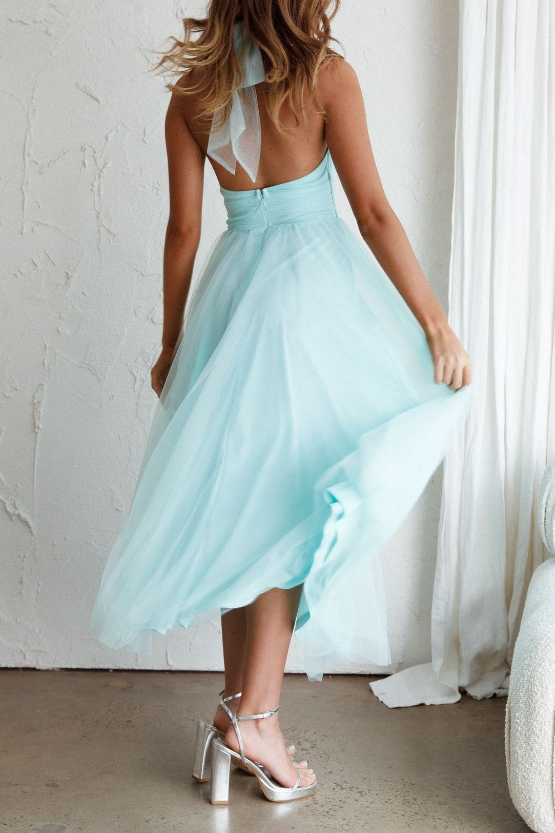 Elegant Halter Mint Tulle Maxi Dress Open Back Tie-Up EDITE MODE Elegant Halter Mint Tulle Maxi Dress Open Back Tie-Up EDITE MODE