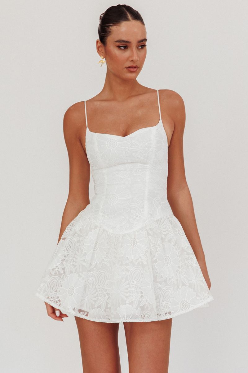 Fashion Strap White Floral Embroidery Ruffle Corset Mini Dress