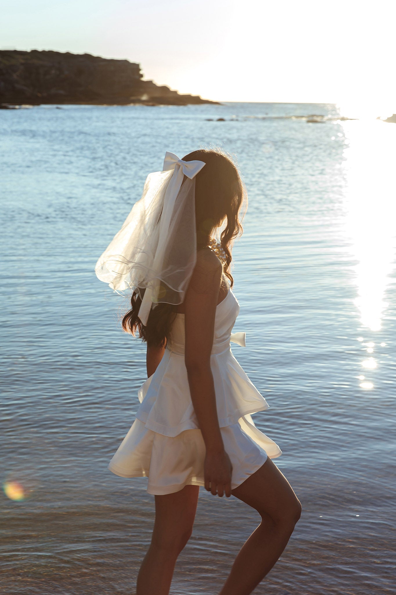 Elegant Strapless White Satin Bow Detailed Ruffle Dress