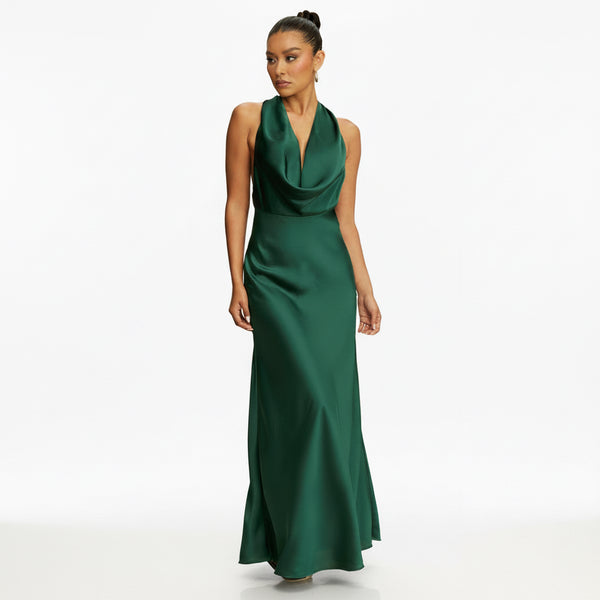 sugar free dress hunter green Elegant Halter Satin Ruffle V-Neck Maxi L / Hunter Green group_size:plus:plus-size-long-sleeve-crewneck-button-detail-dress-3L57516W-black Beautiful woman in elegant 4 Medium 6 Large Color:Ice Blue Jacquard