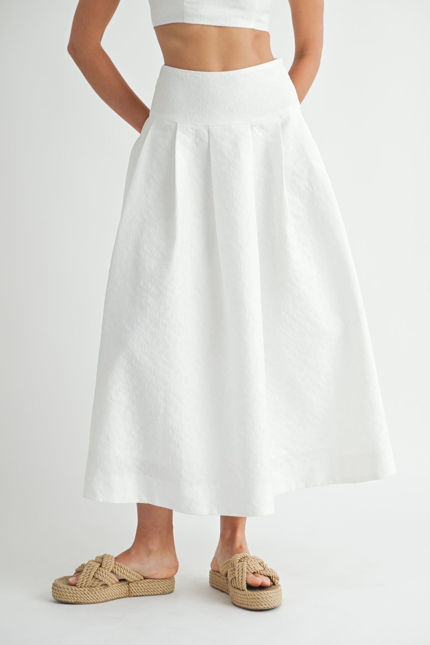 Elegant Off White Floral Textured Detailed High Waisted Midi Skirt