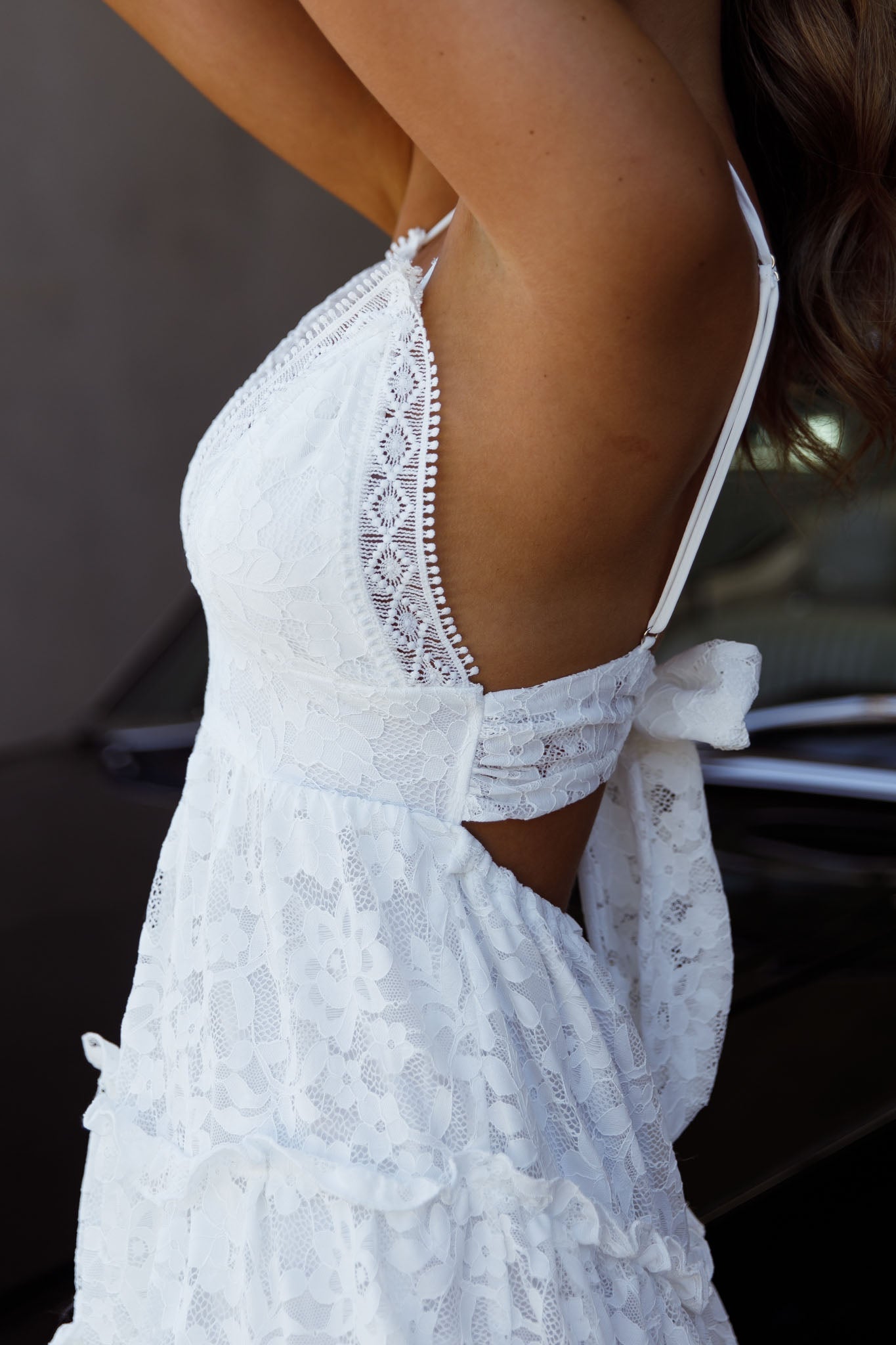 Elegant Strap White Lace Detailed Back Tie-Up Ruffle Dress