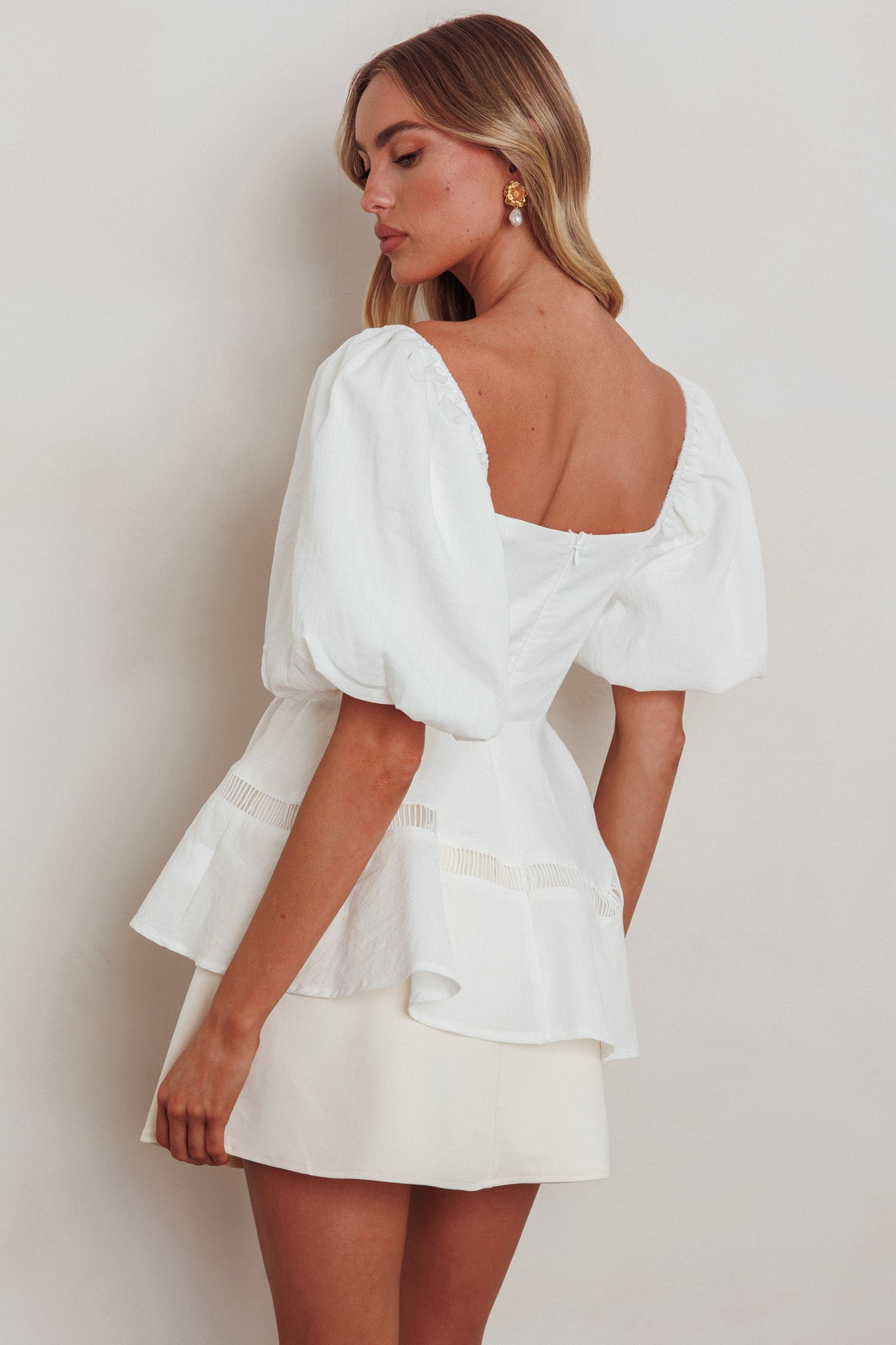 Elegant Off Shoulder White Lace Detailed Top with Puffy Sleeve