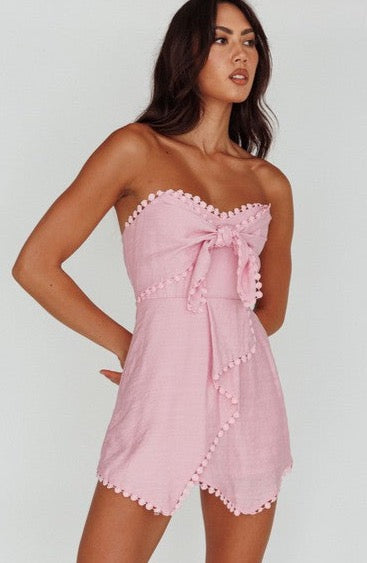 Fashion Strapless Front Tie-Up Ruffle Tassel Lilac Romper