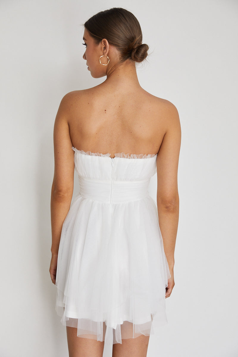 Elegant Strapless White Ruffle Mini Dress – EDITE MODE