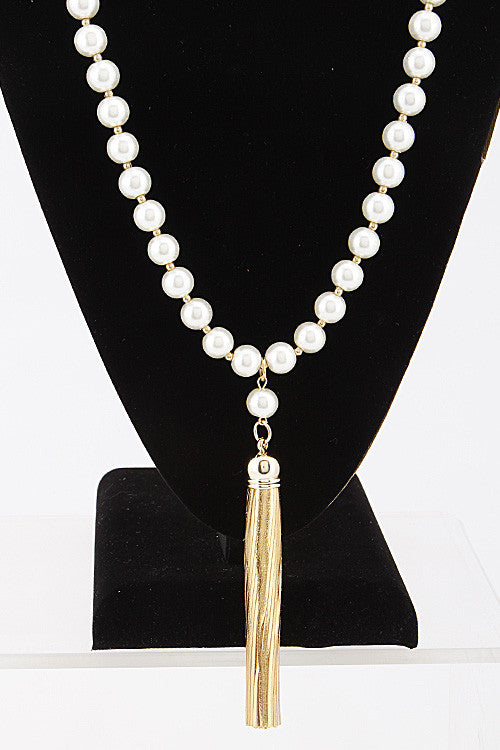 Elegant Pearl One Layer Necklace with Tassel Set