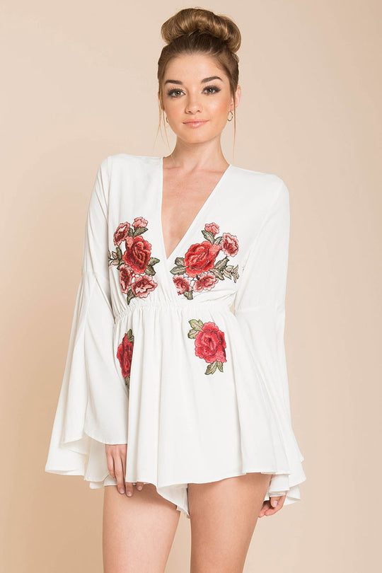 Fashion Rose Embroidery White Ruffle Romper With Bell Sleeve