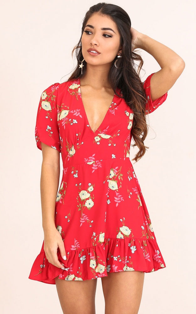 Fashion Red Floral Print V-Neck Ruffle Dress