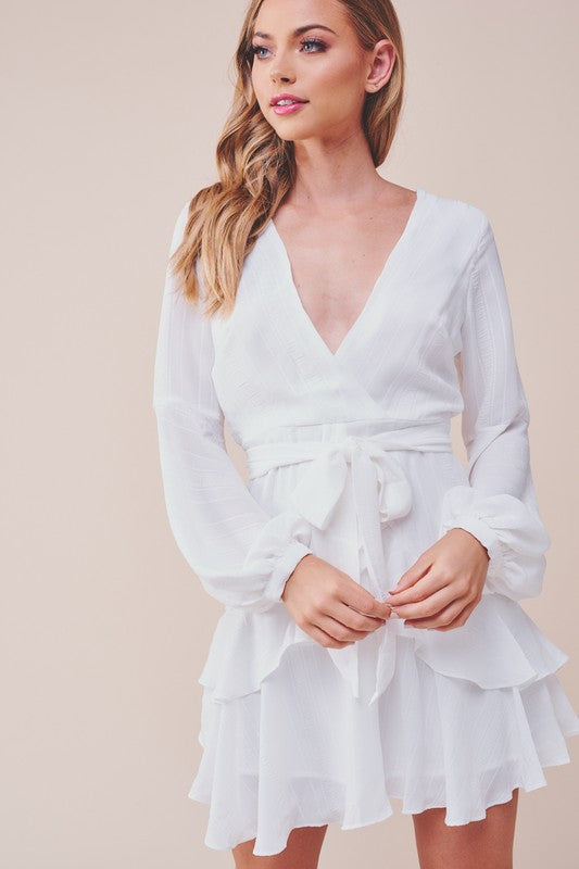 Fashion White Ruffle Tie-Up Dress with Bell Sleeve