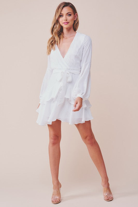 Fashion White Ruffle Tie-Up Dress with Bell Sleeve