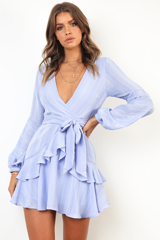 Fashion Light Blue Ruffle Tie-Up Dress with Bell Sleeve