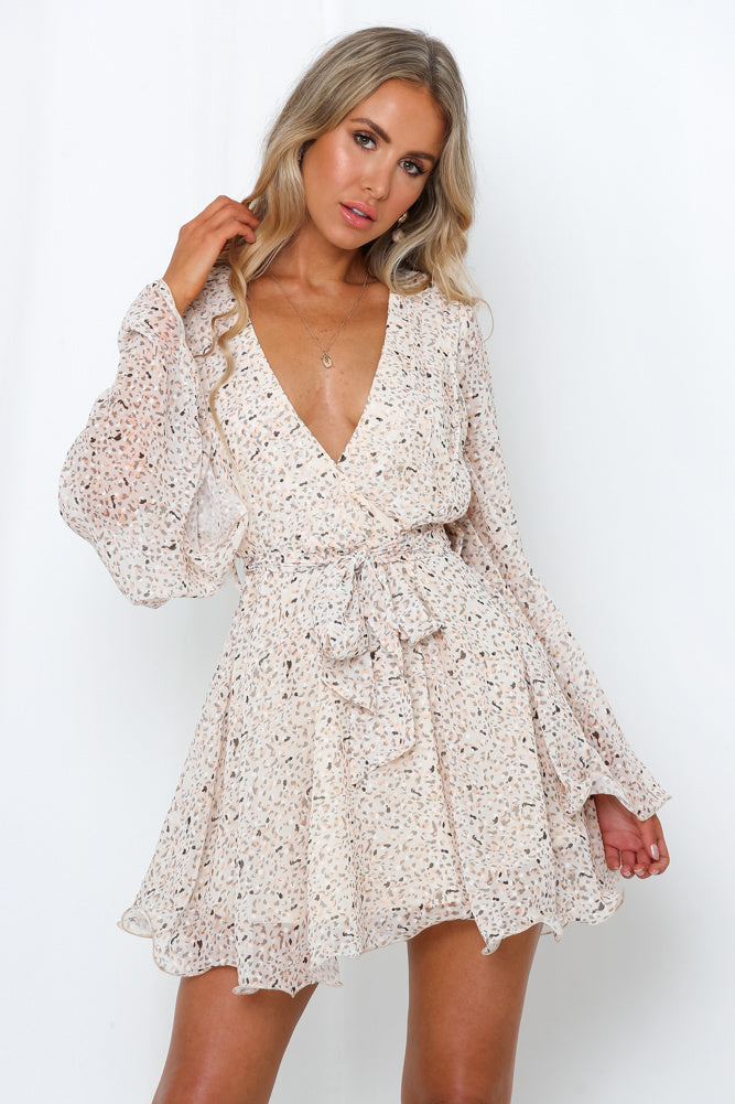 Fashion Summer Nude Multi-Color Print Texture Detailed Ruffle Tie-Up Dress with Long Sleeve