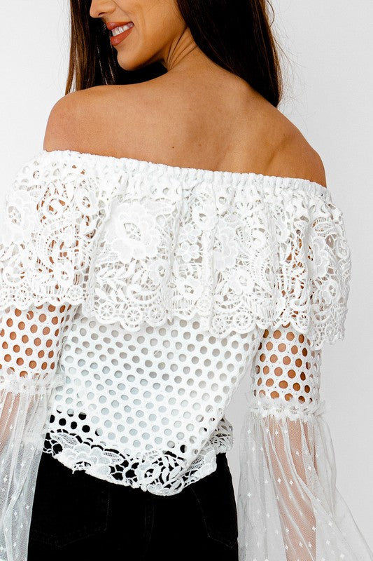 Elegant Off Shoulder White Lace Crochet Floral Detailed Top with Bell Sleeve