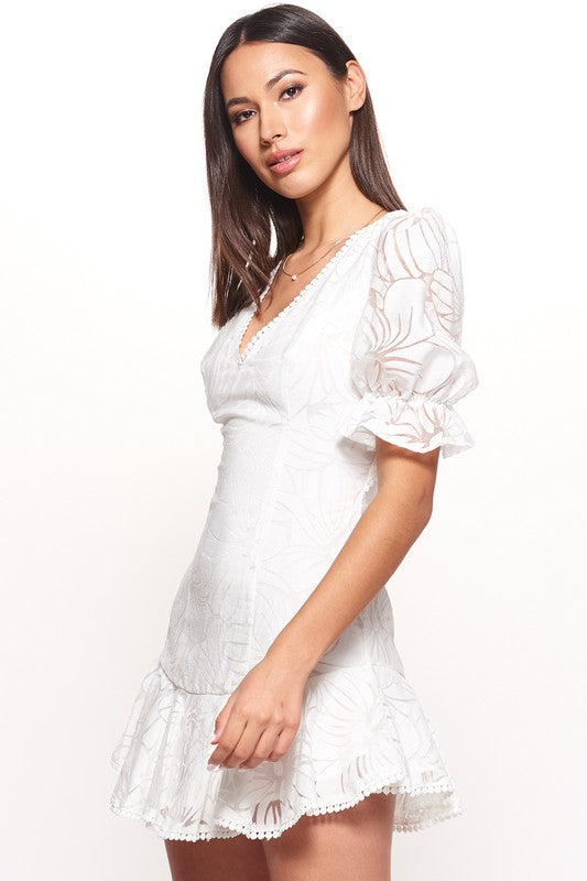 Fashion White Lace Puffy Sleeve Ruffle Tassel Dress