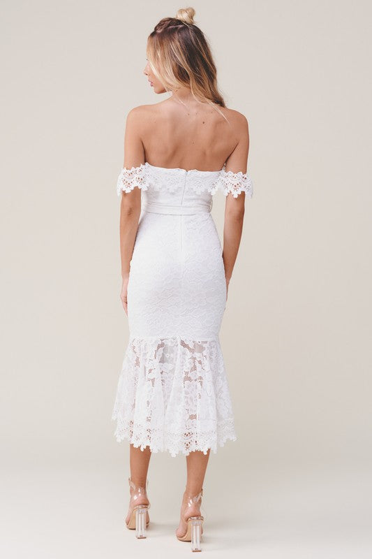 Elegant Off Shoulder White Lace Tie-Up Ruffle Maxi Dress