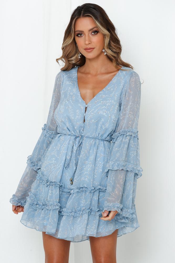 Fashion Blue Floral Print V-Neck Ruffle Tie-Up Dress with Bell Sleeve