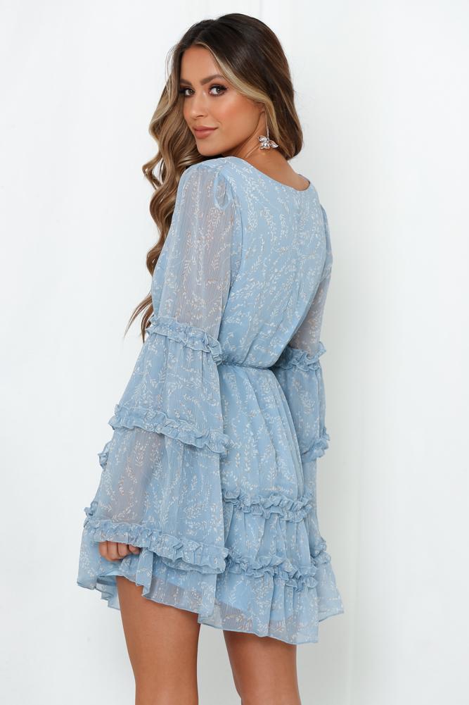 Fashion Blue Floral Print V-Neck Ruffle Tie-Up Dress with Bell Sleeve