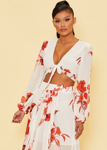 Elegant White Red Floral Print Front Tie-Up Crop Top with Bell Sleeve