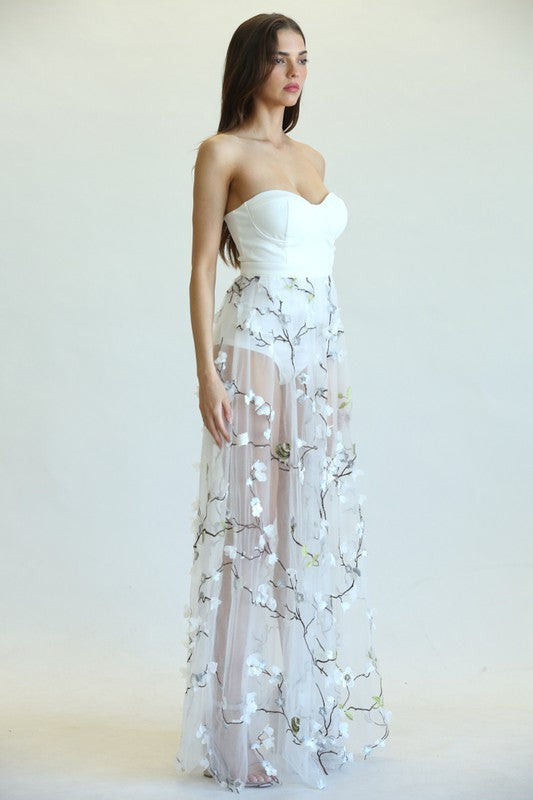 Elegant White Strapless Bodycon Multi-Color Floral Embroidery Mesh Gown