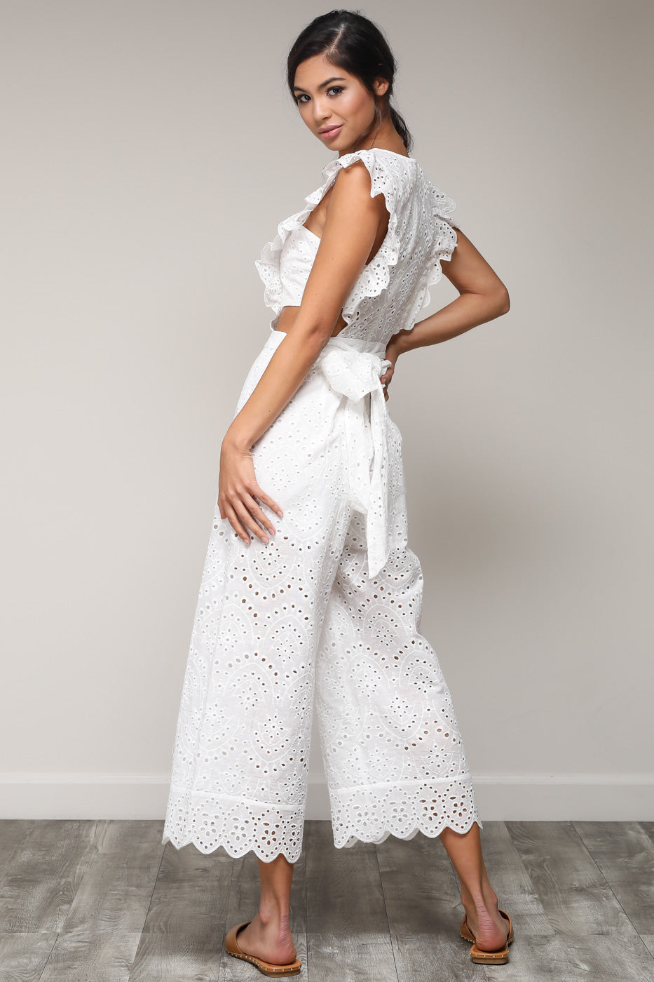Elegant White Lace Jumpsuit Cut Out with Band Sleeve Detailed