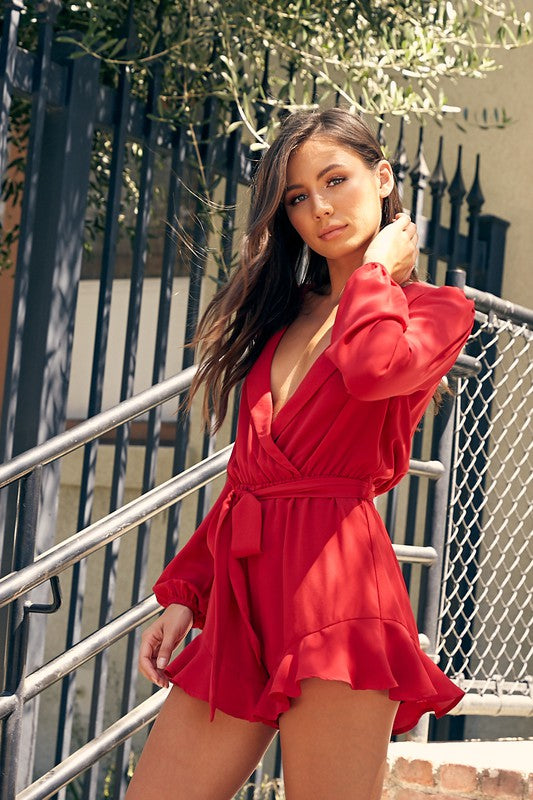Fashion Red Deep V-Neck Tie-Up Ruffle Romper with Long Sleeve