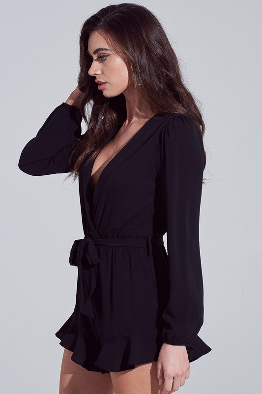 Fashion Black Deep V-Neck Tie-Up Ruffle Romper with Long Sleeve