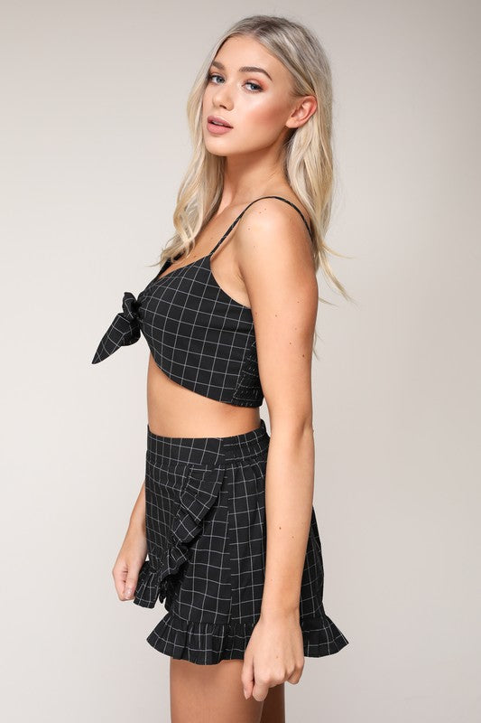 Fashion Black Tie-Up Checkered Crop Top