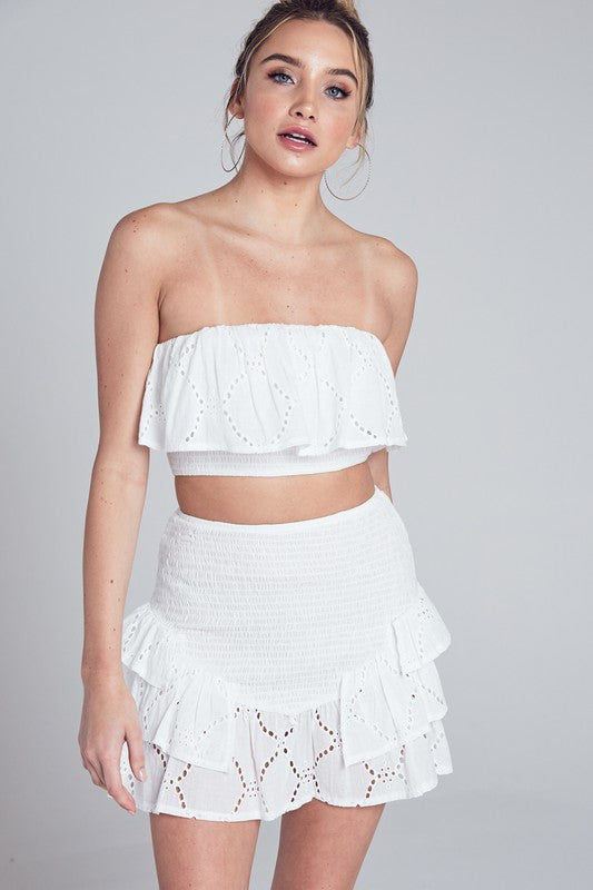 Elegant Summer Strapless White Lace Ruffle Crop Top