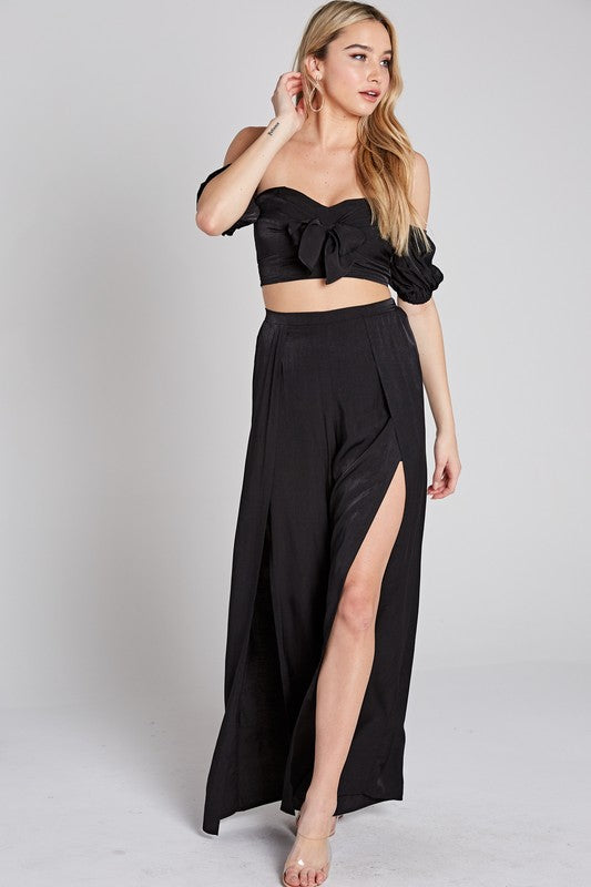 Fashion Off Shoulder Black Tie-Up Crop Top