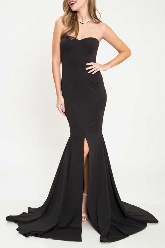 Elegant Strapless Black Gown with Middle Slit