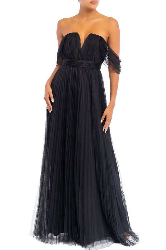 Elegant Cocktail Off Shoulder V-Neck Black Gown