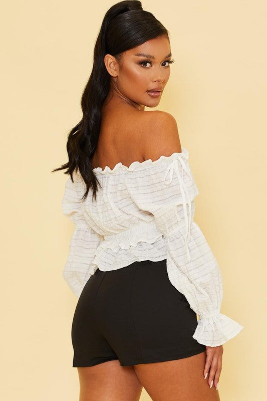 Fashion Off Shoulder White Textured Ruffle Top with Long Sleeve