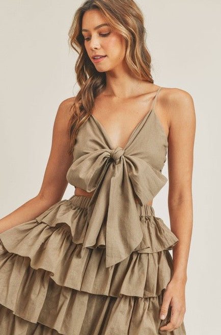 Fashion Olive Strap Front Bow Tie-Up Crop Top