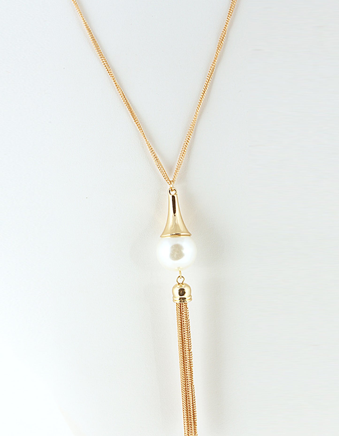 Pearl Chain Pendant Necklace