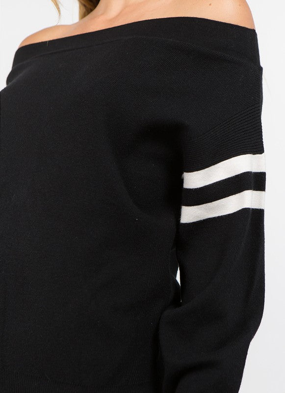 Fashion Off Shoulder White Striped Detailed Long Sleeve Jogging Black Top