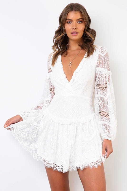 Elegant White Lace Floral Detailed V-Neck Ruffle Open Back Dress with Long Sleeve