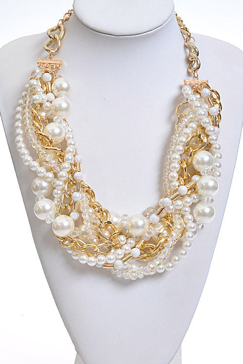 Elegant Mixed Pearl And Chain Gold Necklace